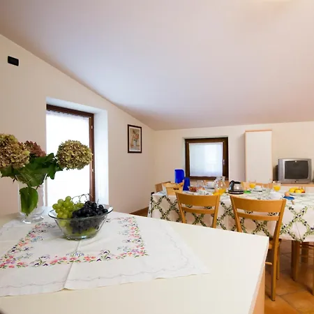 شقة فندقية Corte Camaldoli غارْدا