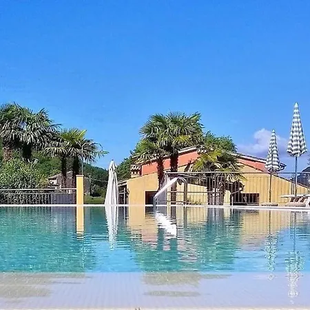 Corte Camaldoli 4* Garda (Verona)