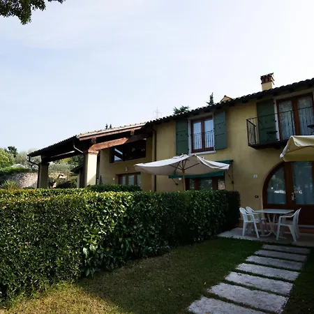 Apart-hotel Corte Camaldoli 4*