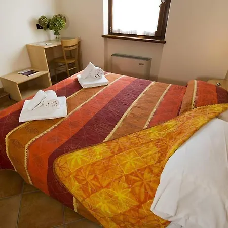 Corte Camaldoli 4* Garda (Verona)