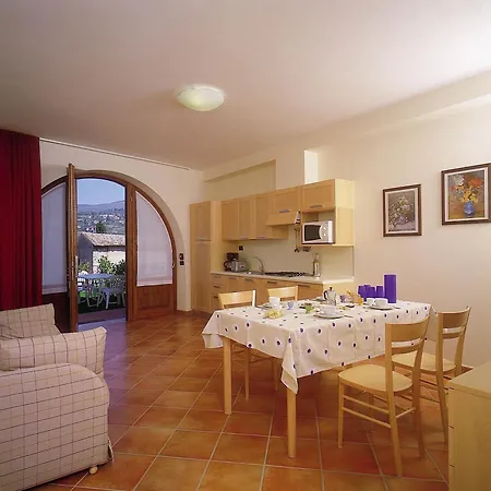 Corte Camaldoli Garda (Verona)