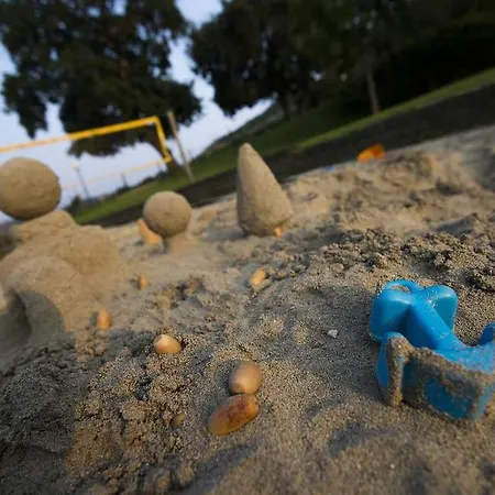 Apart-hotel Corte Camaldoli Garda (Verona)