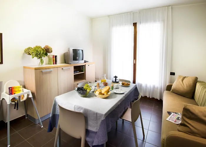 Corte Camaldoli Aparthotel Garda (Verona)