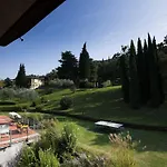 Corte Camaldoli Lejlighedshotel 4*