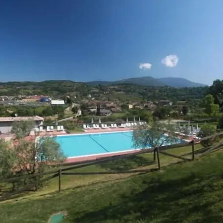 Corte Camaldoli 4* Garda (Verona)